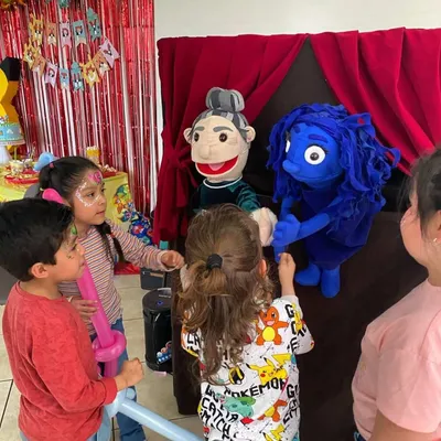 Animaciones y actividades, shows, Cuenta cuento