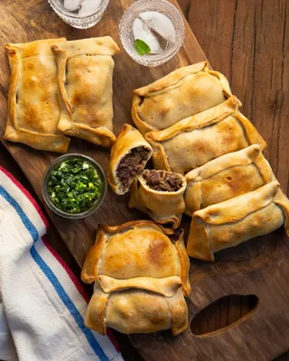 Fiestas Patrias  Empanadas y Anticuchos para el 18